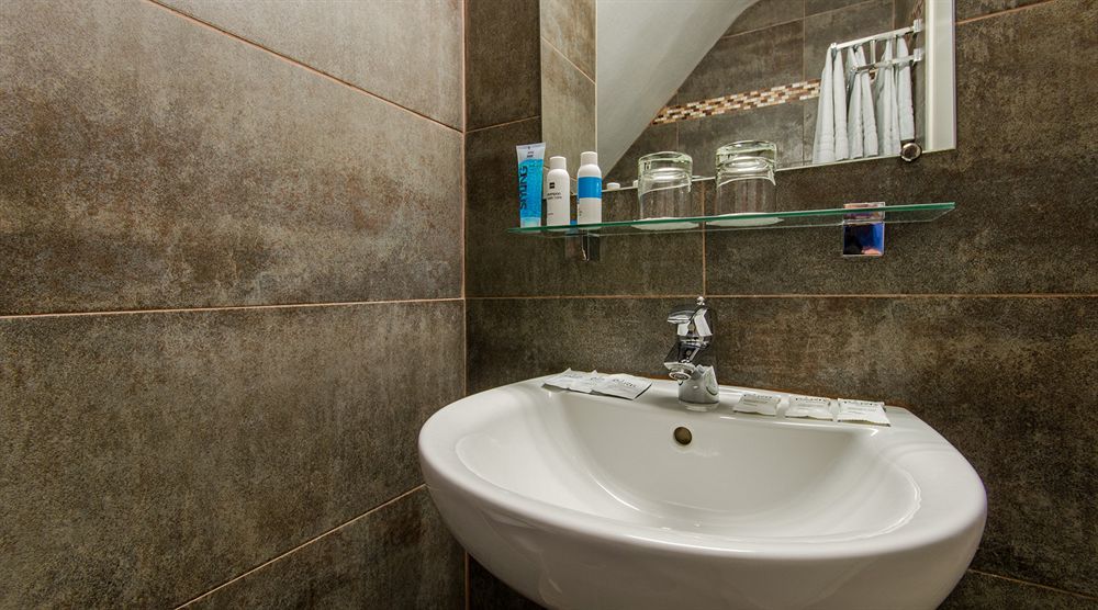 Pilime Hotel Parigi